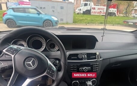 Mercedes-Benz C-Класс, 2011 год, 1 100 000 рублей, 10 фотография