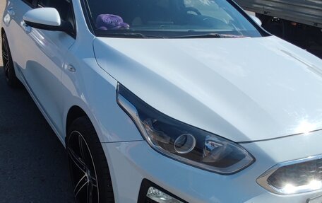KIA cee'd III, 2019 год, 1 860 000 рублей, 2 фотография