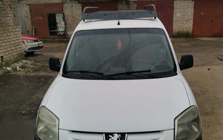 Peugeot Partner II рестайлинг 2, 2007 год, 320 000 рублей, 2 фотография