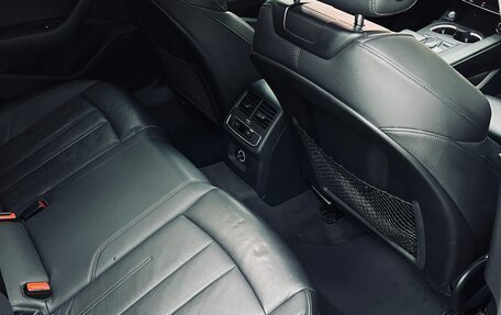 Audi A4, 2018 год, 2 990 000 рублей, 40 фотография