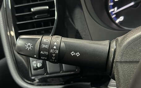 Mitsubishi Outlander III рестайлинг 3, 2019 год, 2 075 000 рублей, 14 фотография