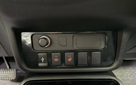 Mitsubishi Outlander III рестайлинг 3, 2019 год, 2 075 000 рублей, 18 фотография
