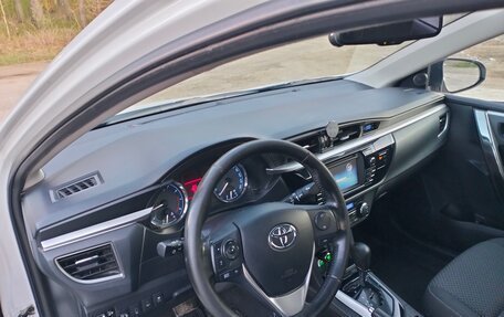 Toyota Corolla, 2013 год, 1 500 000 рублей, 4 фотография