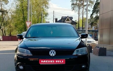 Volkswagen Jetta VI, 2014 год, 1 350 000 рублей, 1 фотография
