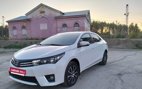 Toyota Corolla, 2013 год, 1 500 000 рублей, 12 фотография
