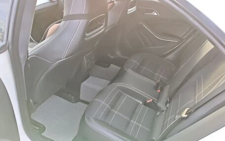 Mercedes-Benz CLA, 2014 год, 2 400 000 рублей, 11 фотография