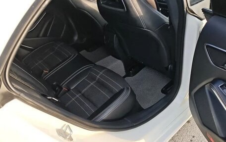 Mercedes-Benz CLA, 2014 год, 2 400 000 рублей, 18 фотография