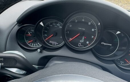 Porsche Cayenne III, 2010 год, 2 300 000 рублей, 10 фотография