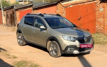 Renault Sandero II рестайлинг, 2019 год, 1 350 000 рублей, 3 фотография
