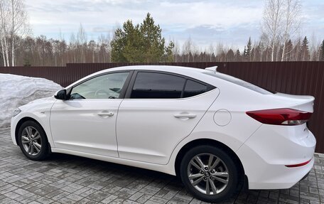 Hyundai Elantra VI рестайлинг, 2017 год, 1 450 000 рублей, 5 фотография