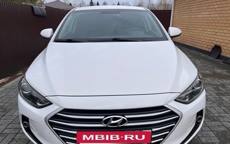 Hyundai Elantra VI рестайлинг, 2017 год, 1 450 000 рублей, 3 фотография