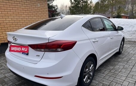 Hyundai Elantra VI рестайлинг, 2017 год, 1 450 000 рублей, 6 фотография