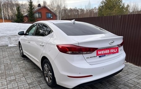 Hyundai Elantra VI рестайлинг, 2017 год, 1 450 000 рублей, 7 фотография