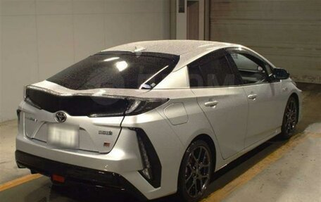 Toyota Prius IV XW50, 2018 год, 2 200 000 рублей, 37 фотография