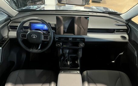Toyota RAV4, 2026 год, 4 830 000 рублей, 11 фотография