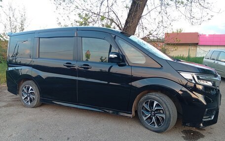 Honda Stepwgn IV, 2020 год, 2 550 000 рублей, 5 фотография