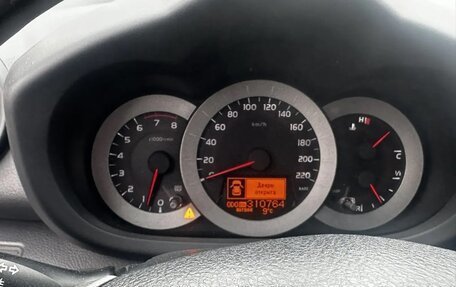Toyota RAV4, 2006 год, 740 000 рублей, 8 фотография
