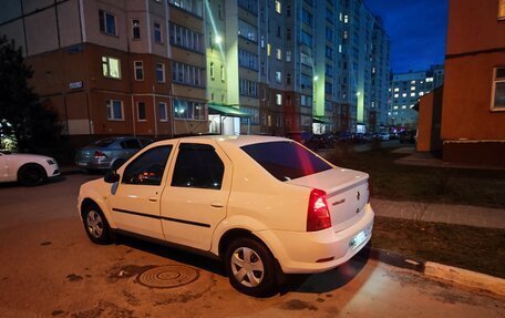 Renault Logan I, 2013 год, 252 000 рублей, 2 фотография