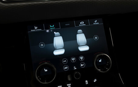 Land Rover Range Rover Evoque II, 2020 год, 2 990 000 рублей, 17 фотография