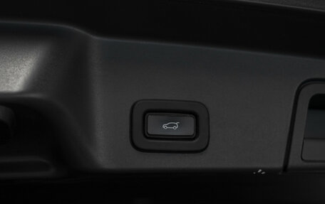 Land Rover Range Rover Evoque II, 2020 год, 2 990 000 рублей, 26 фотография
