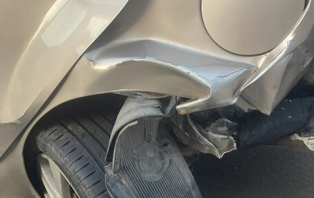 Hyundai Solaris II рестайлинг, 2011 год, 390 000 рублей, 4 фотография