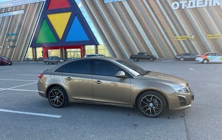 Chevrolet Cruze II, 2013 год, 850 000 рублей, 3 фотография