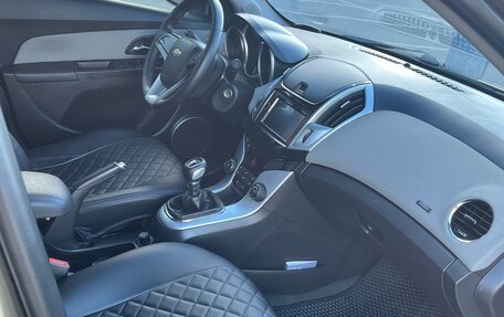 Chevrolet Cruze II, 2013 год, 850 000 рублей, 11 фотография