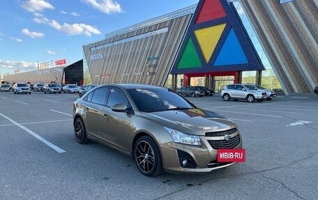 Chevrolet Cruze II, 2013 год, 850 000 рублей, 2 фотография