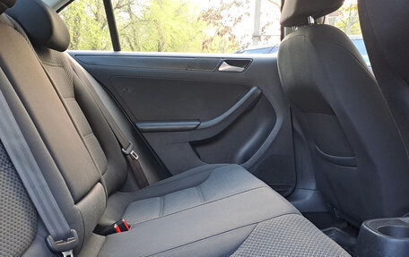 Volkswagen Jetta VI, 2014 год, 1 180 000 рублей, 10 фотография