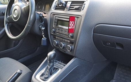 Volkswagen Jetta VI, 2014 год, 1 180 000 рублей, 12 фотография
