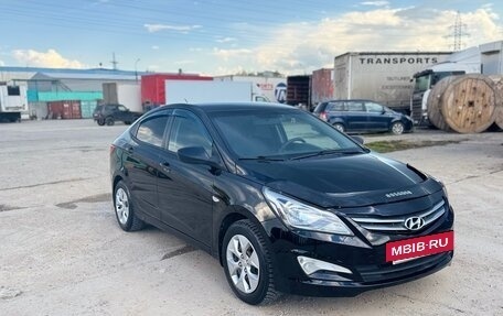 Hyundai Solaris II рестайлинг, 2016 год, 700 000 рублей, 3 фотография
