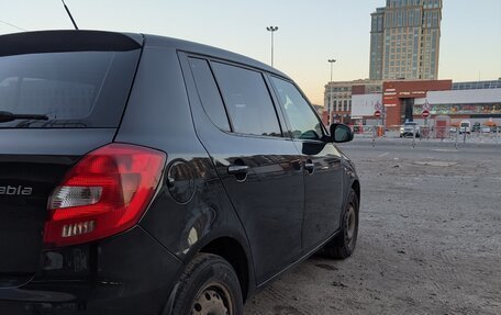 Skoda Fabia II, 2011 год, 450 000 рублей, 6 фотография