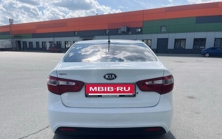 KIA Rio III рестайлинг, 2013 год, 599 000 рублей, 9 фотография
