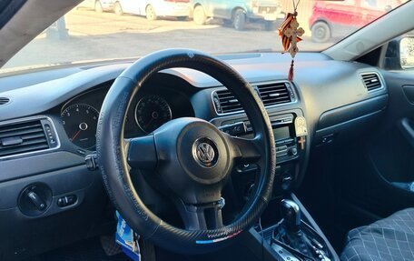 Volkswagen Jetta VI, 2014 год, 1 350 000 рублей, 7 фотография