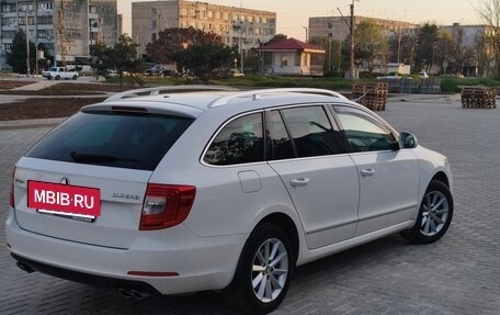 Skoda Superb III рестайлинг, 2013 год, 1 380 000 рублей, 2 фотография
