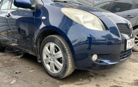 Toyota Yaris III рестайлинг, 2007 год, 495 000 рублей, 6 фотография