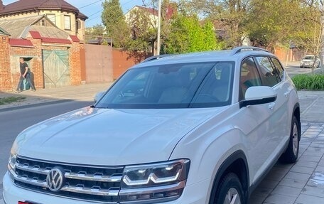 Volkswagen Teramont I, 2019 год, 3 400 000 рублей, 2 фотография