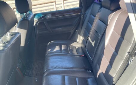 Volkswagen Touareg III, 2006 год, 730 000 рублей, 7 фотография