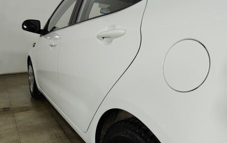KIA Rio III рестайлинг, 2015 год, 1 050 000 рублей, 19 фотография