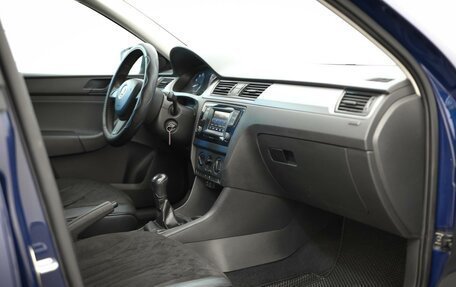 Skoda Rapid I, 2015 год, 999 000 рублей, 10 фотография