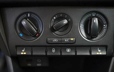 Skoda Rapid I, 2015 год, 999 000 рублей, 22 фотография