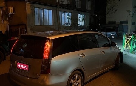 Mitsubishi Grandis, 2008 год, 390 000 рублей, 1 фотография