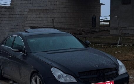 Mercedes-Benz CLS, 2005 год, 500 000 рублей, 1 фотография