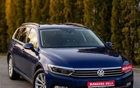 Volkswagen Passat B8 рестайлинг, 2019 год, 1 625 000 рублей, 1 фотография