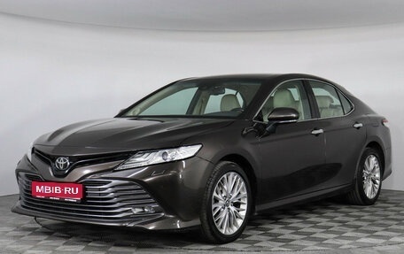 Toyota Camry, 2019 год, 2 859 000 рублей, 1 фотография