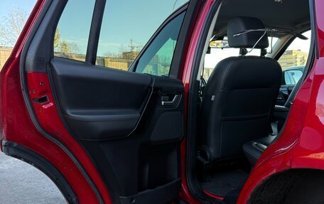 Land Rover Freelander II рестайлинг 2, 2013 год, 1 700 000 рублей, 16 фотография