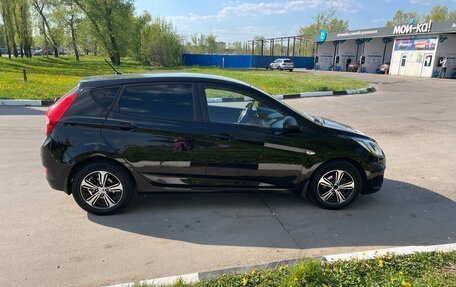 Hyundai Solaris II рестайлинг, 2014 год, 990 000 рублей, 3 фотография