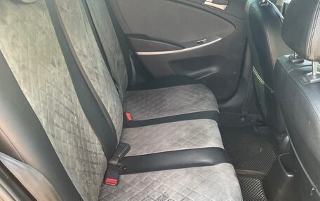 Hyundai Solaris II рестайлинг, 2014 год, 990 000 рублей, 9 фотография