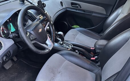 Chevrolet Cruze II, 2013 год, 535 000 рублей, 3 фотография