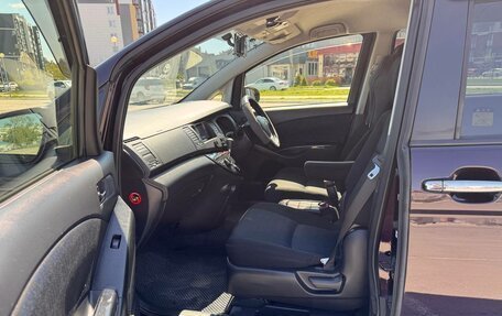 Toyota ISis I, 2015 год, 1 598 000 рублей, 6 фотография